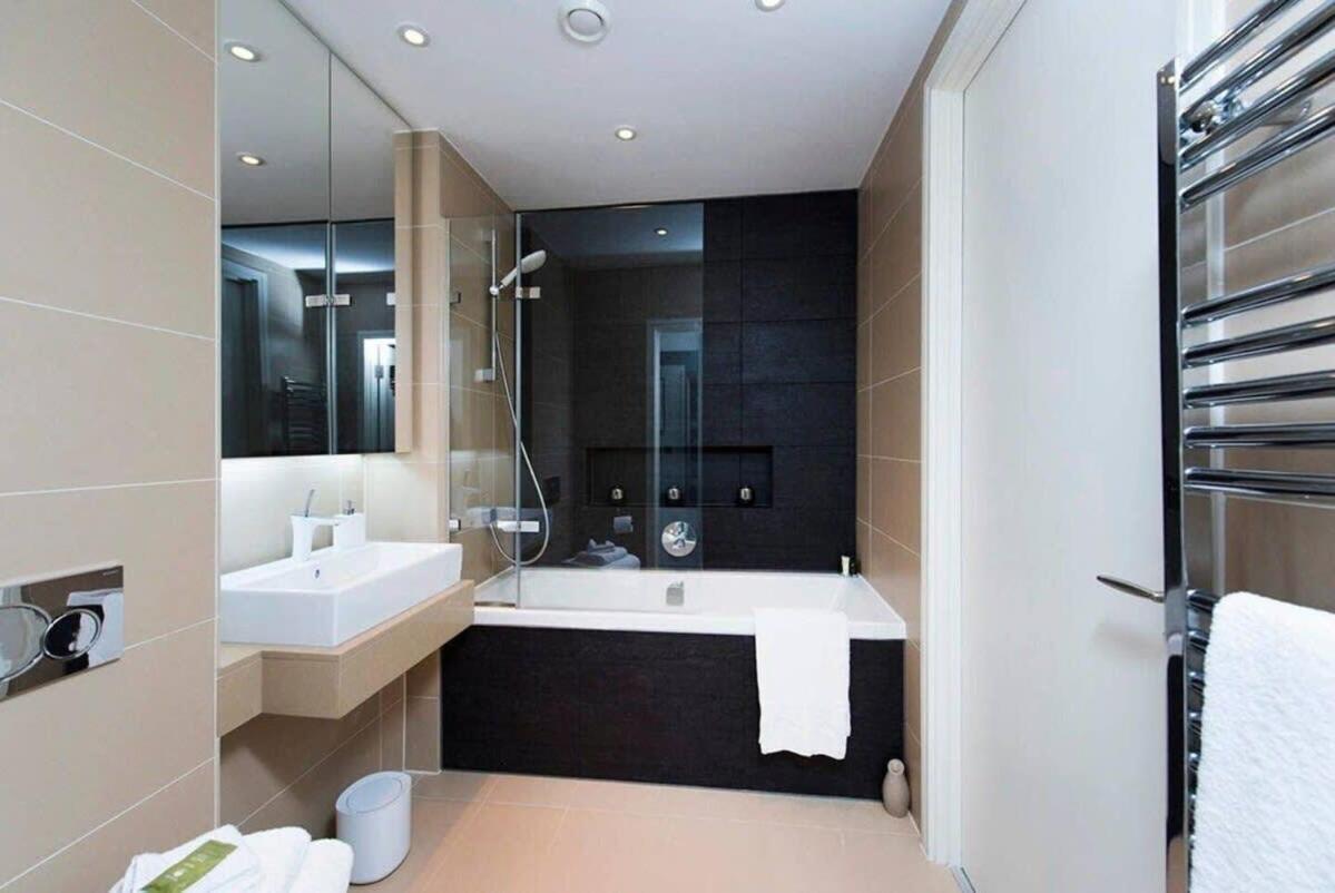 Penthouse Apartment In The Heart Of London Exterior photo