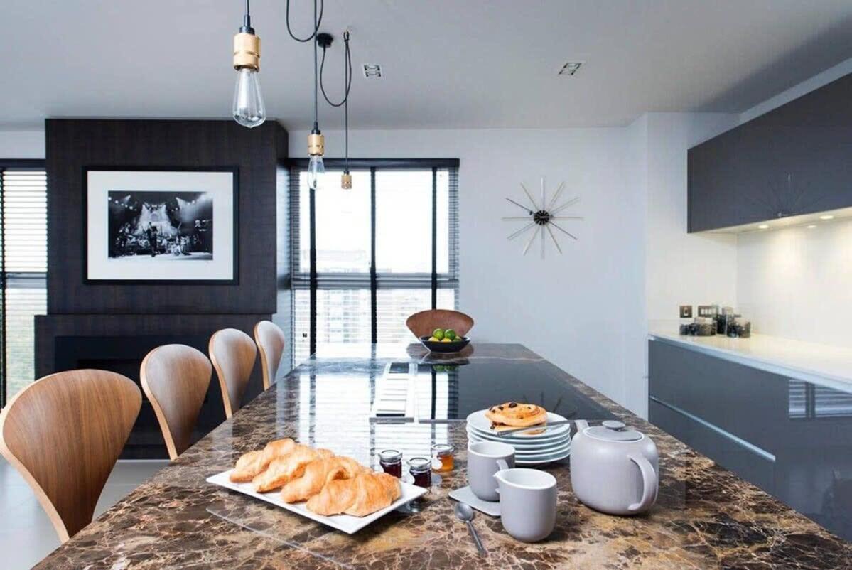 Penthouse Apartment In The Heart Of London Exterior photo